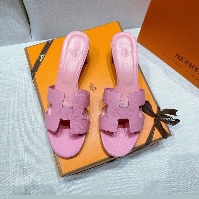 H**mes slippers